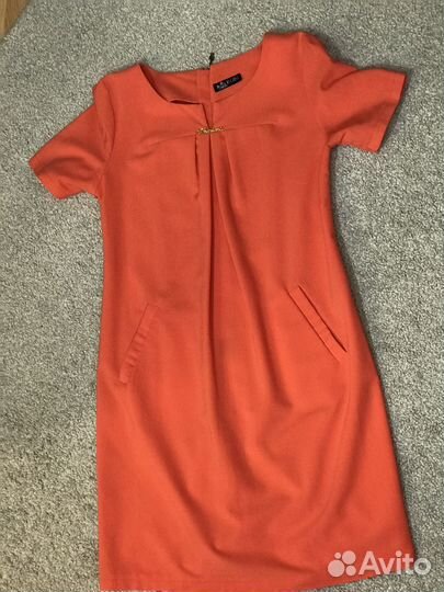 Женская одежда