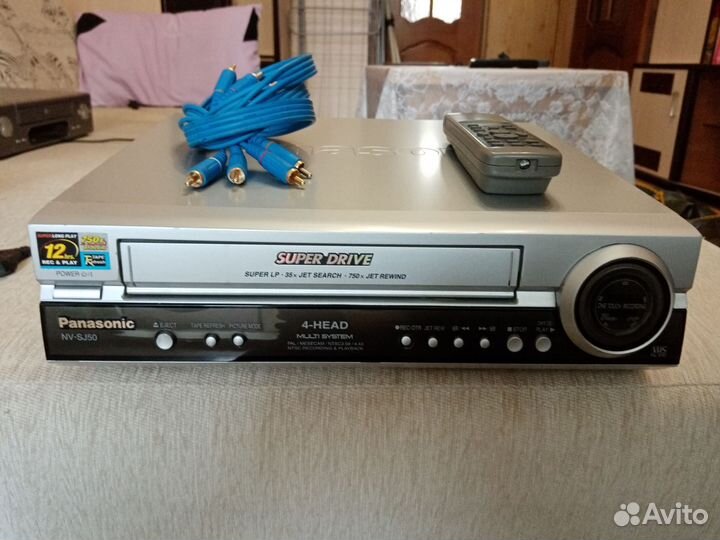 Видеомагнитофон panasonic