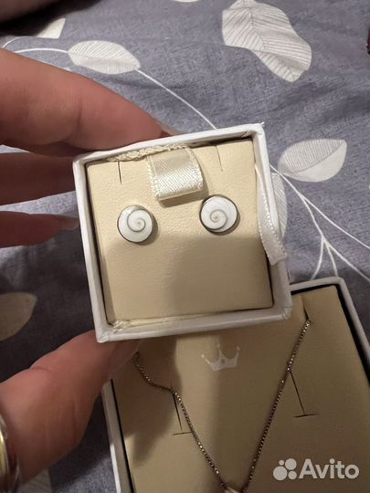 Набор украшений из серебра