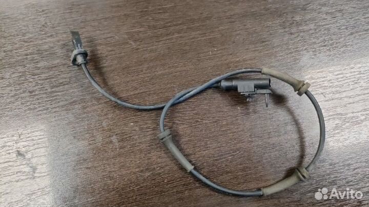 Датчик ABS задний Land Rover Range Rover Sport