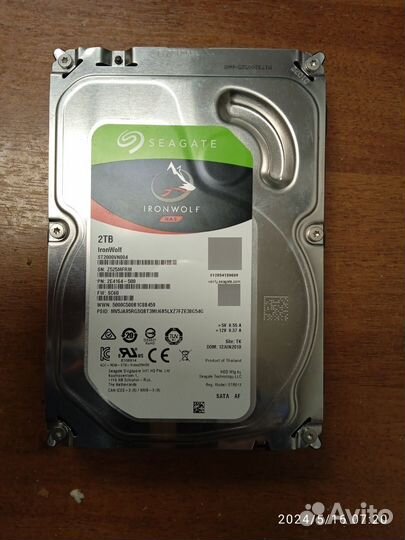 Жёсткий диск Seagate Ironwolf ST2000VN004, 2Tb