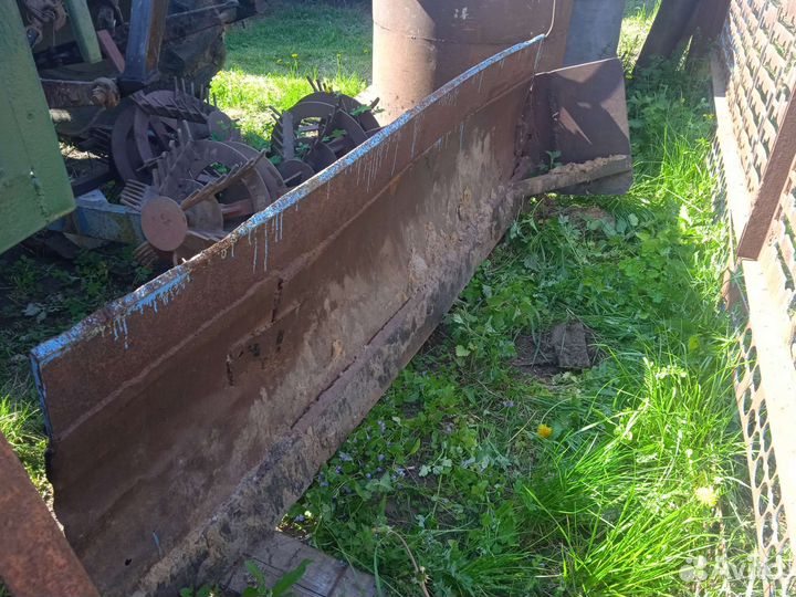 Отвал на мтз