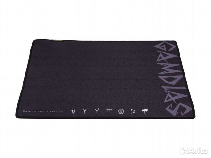 Игровой коврик для мыши 35*28*0,4см.Абсолютно новы