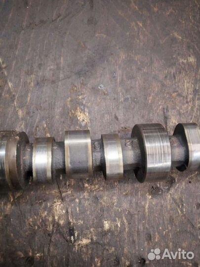 Распредвал правой гбц 6G72 24v Pajero II