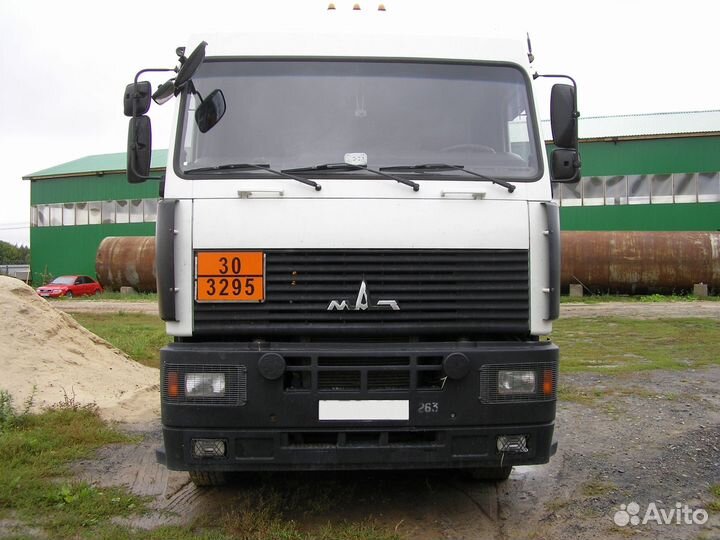 МАЗ 6430А5-320-020 с полуприцепом, 2012