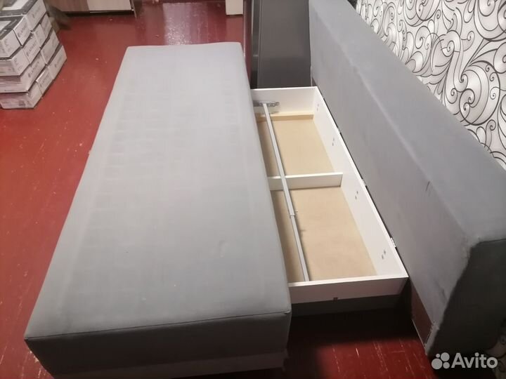 Диван еврокнижка бу