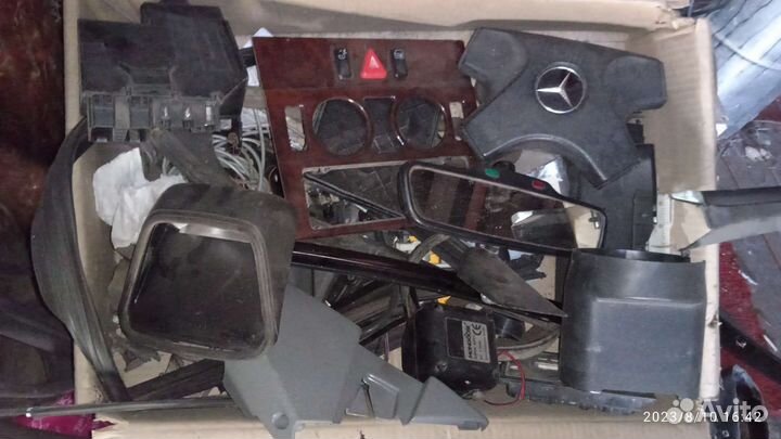 Салон на mercedes w210