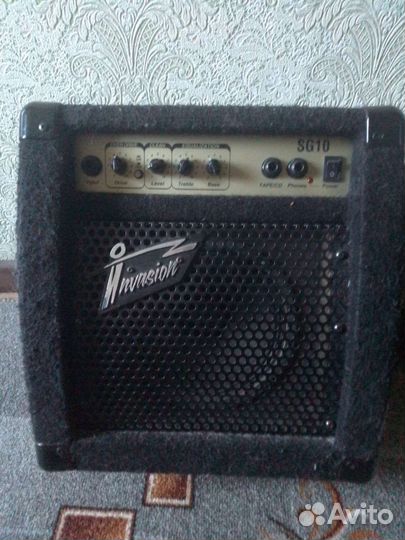 Гитарный комбоусилитель