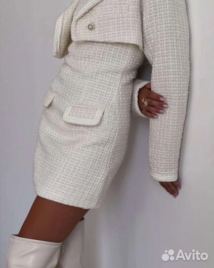 Костюм женский