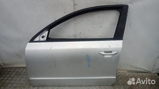 Дверь передняя левая skoda superb 2 (8NK14EN01)