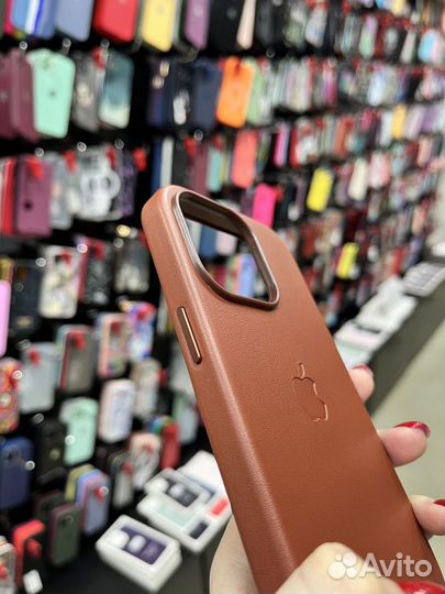 Кожаные чехлы iPhone 13/14/15