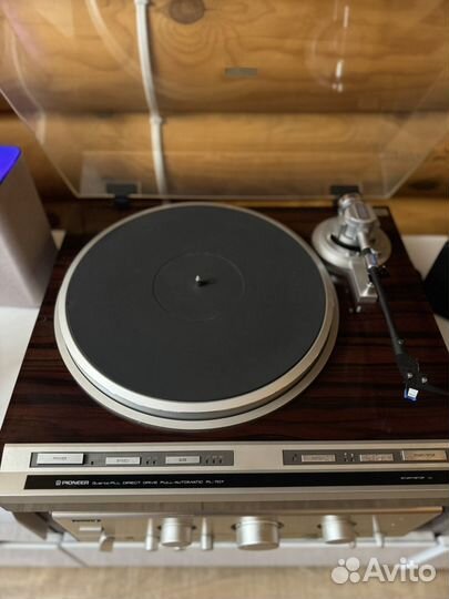 Виниловый проигрыватель pioneer