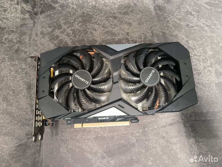 Видеокарта RTX 2060 Gigabyte