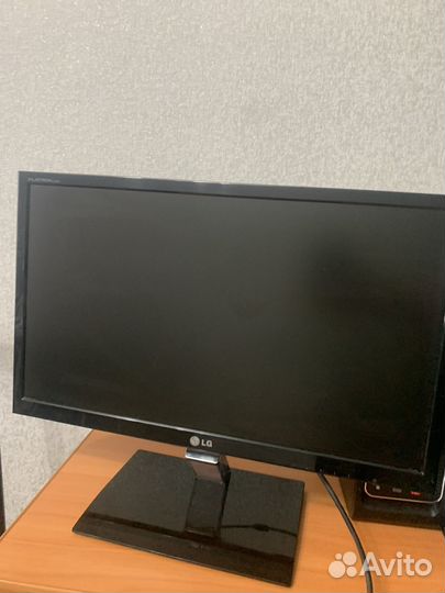 Монитор LG