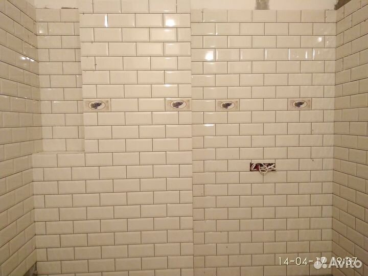 Плиточник. Ремонт ванной комнаты