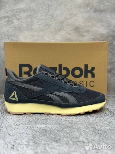 Кроссовки reebok classic