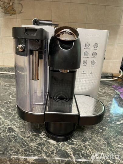 Капсульная кофемашина delonghi nespresso