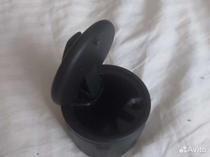 Пепельница в подстаканник BMW,оригинал