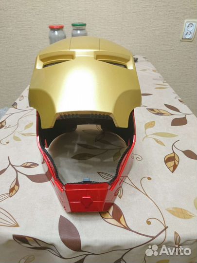 Шлем железного человека