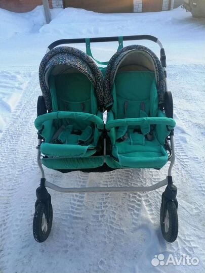 Коляска для двойни