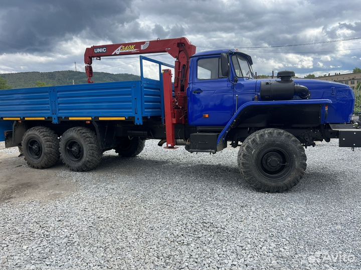 Урал 4320 с КМУ, 2009