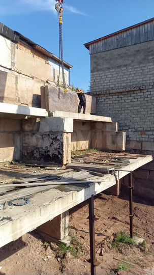 Гараж, > 30 м²