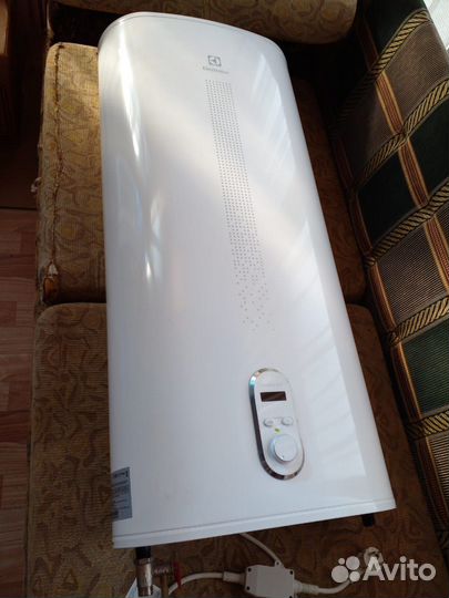 Водонагреватель бу Electrolux