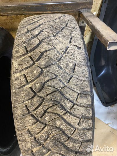 Dunlop SP Winter Ice 03 195/60 R15 92H