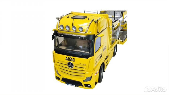 1/18, Mercedes-Benz Actros GigaSpace 4x2, NZG