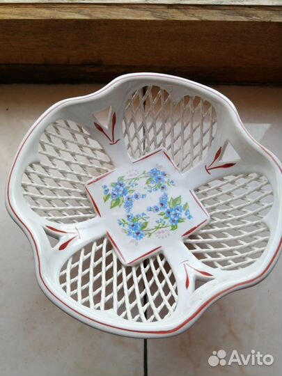 Сухарница, ваза для фруктов, конфетница фарфор кфз