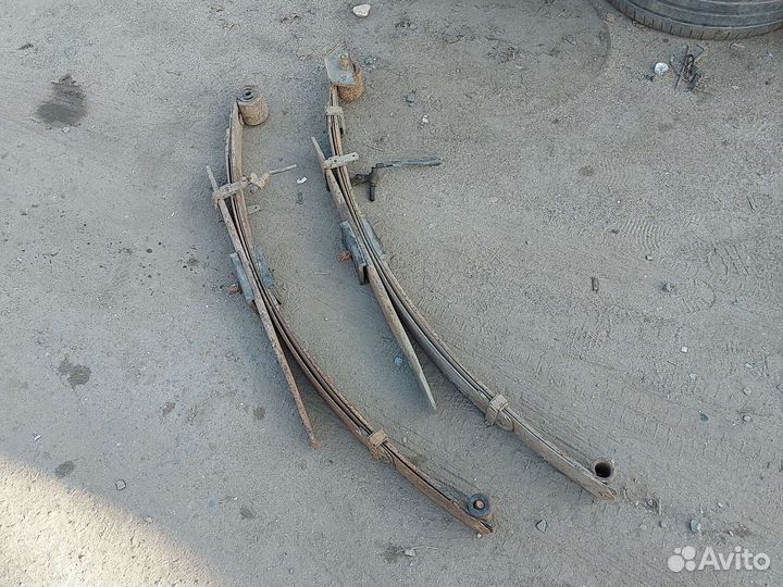 Рессора задняя для Hyundai H-1 Starex