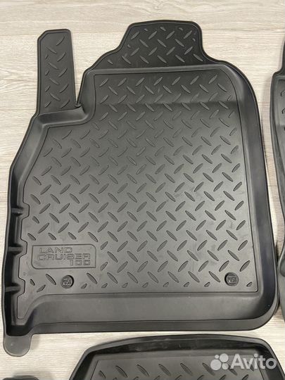 Оригинальные ковры Toyota Land Cruiser 100