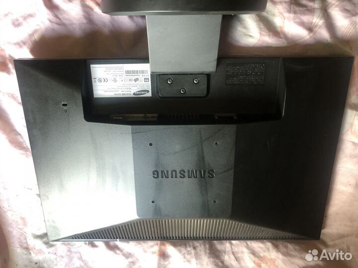 Монитор Samsung
