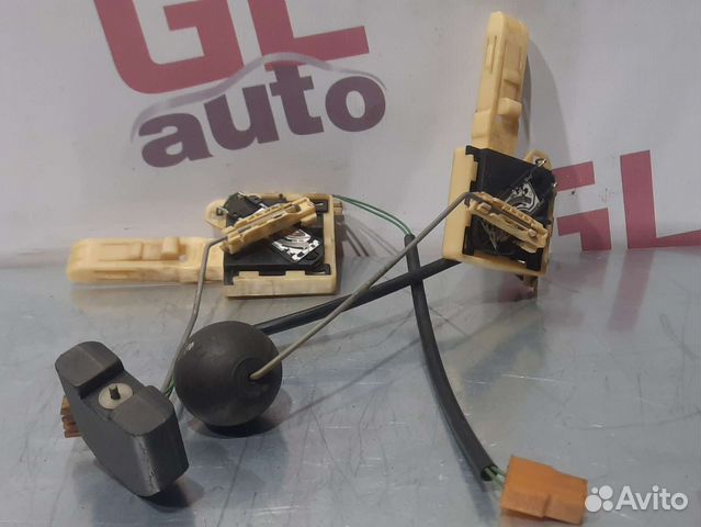 Датчик уровня топлива VW Touareg 4,2