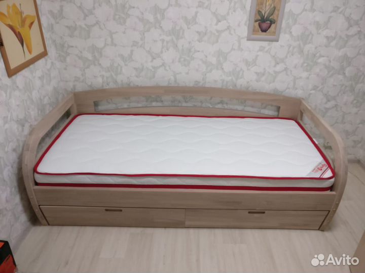 Кровать детская из Дуба