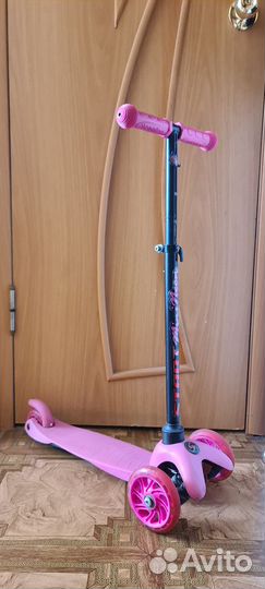 Самокат детский трехколесный