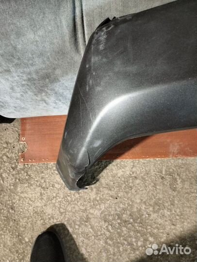 Задний бампер (юбка) lexus NX-200T