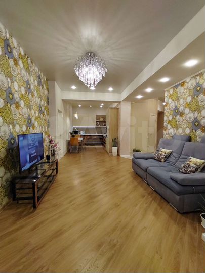 3-к. квартира, 86 м², 14/19 эт.