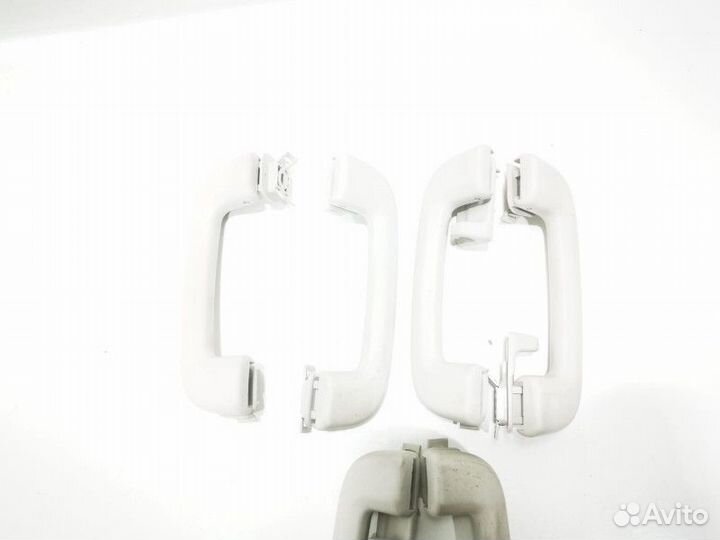 Ручка потолочная Land Rover Discovery 5 2018