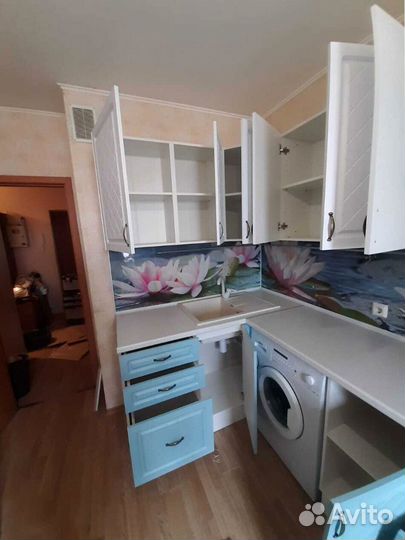 Кухонный гарнитур угловой