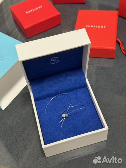 Коробки и шкатулки для хранения украшений