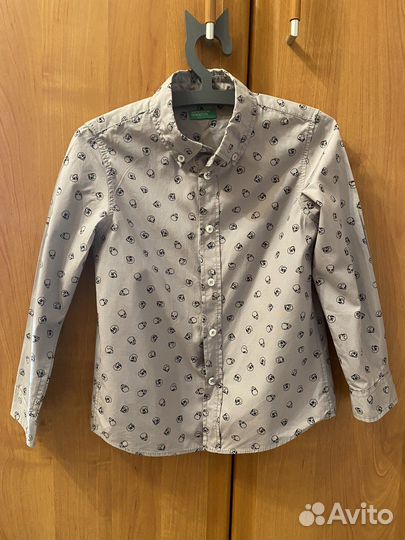 Рубашка для мальчика benetton 110 скелет/череп