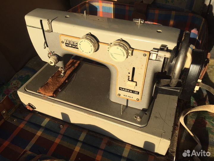 Швейная машина