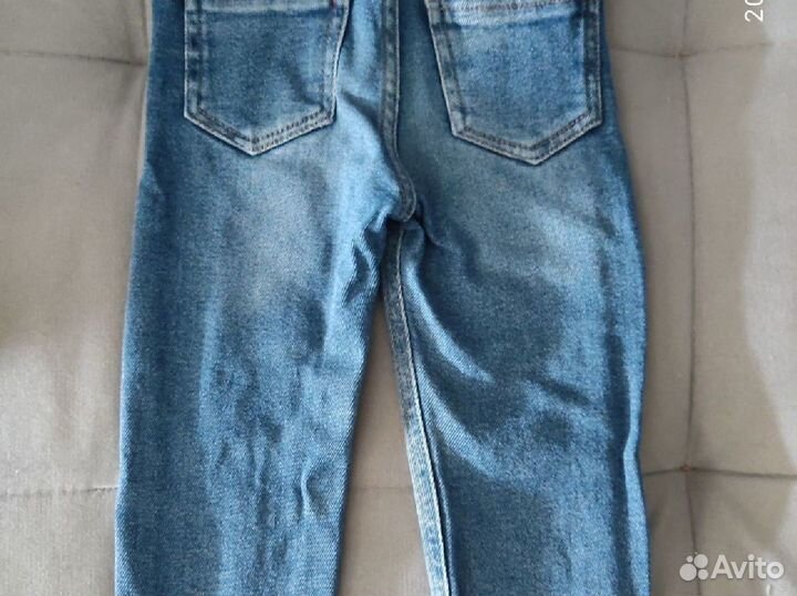 Джинсы