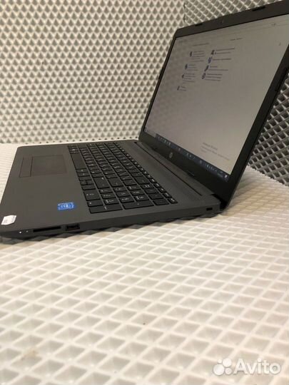 Ноутбук Hp250 g7 мр069341