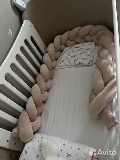 Бортик коса в кроватку