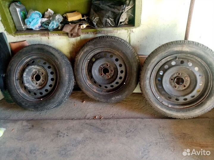 4диска штамповка от метсубиси с хорошей резиной