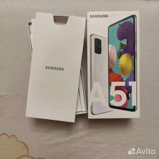 Телефон Samsung galaxy a51