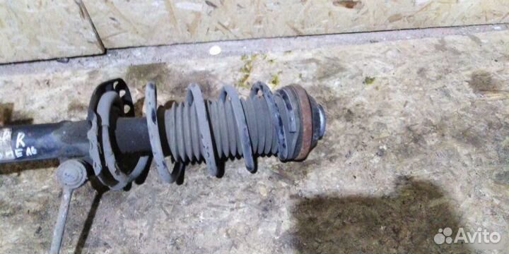 Амортизатор стойка передний правый Opel Astra H