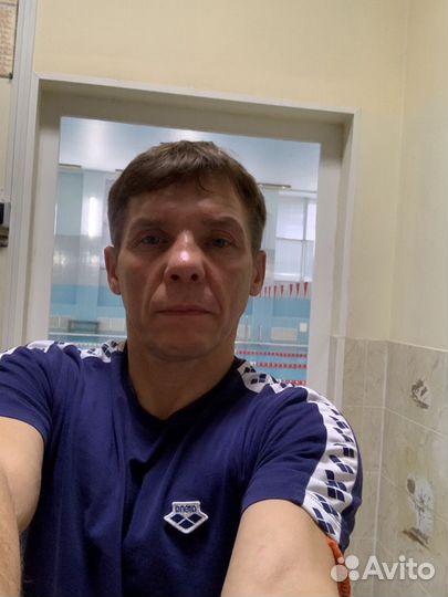 Тренер по плаванию